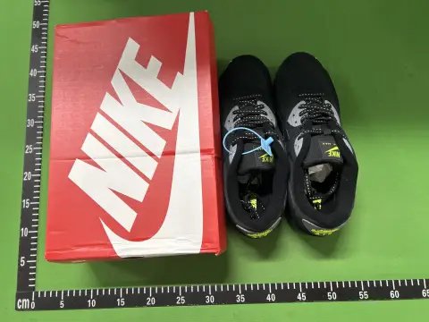 Air Max 90 Sneaker Collection -4