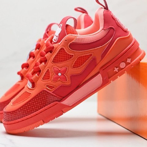 Low-Top Sports Sneakers L Coll