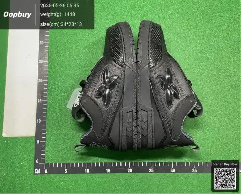 Low-Top Sports Sneakers L Collection -5