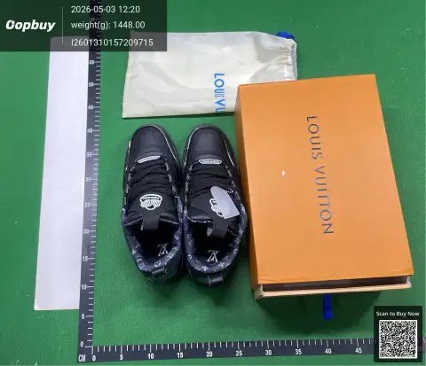 Low-Top Sports Sneakers L Collection -6