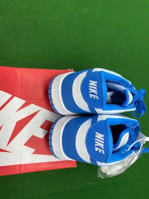 Dunk Low Green Sneakers -4