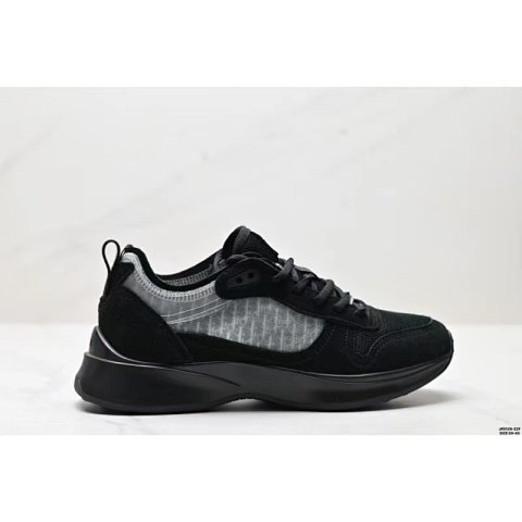 Dior B25 Sneakers