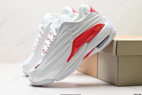 Retro Casual Sneakers WW1
