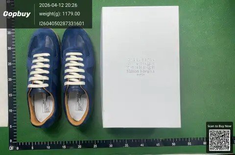 Leather Low-Top Training Sneakers -2