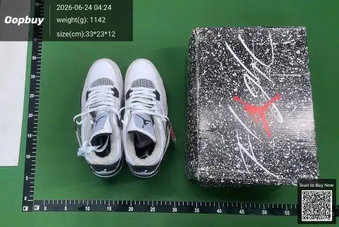 Air Jordan 4 Grey and Mint Sneakers -4