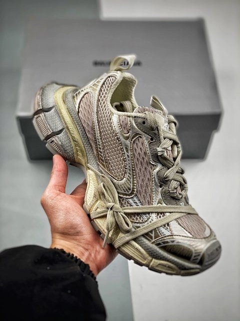 3XL Sneakers XA Batch Collecti