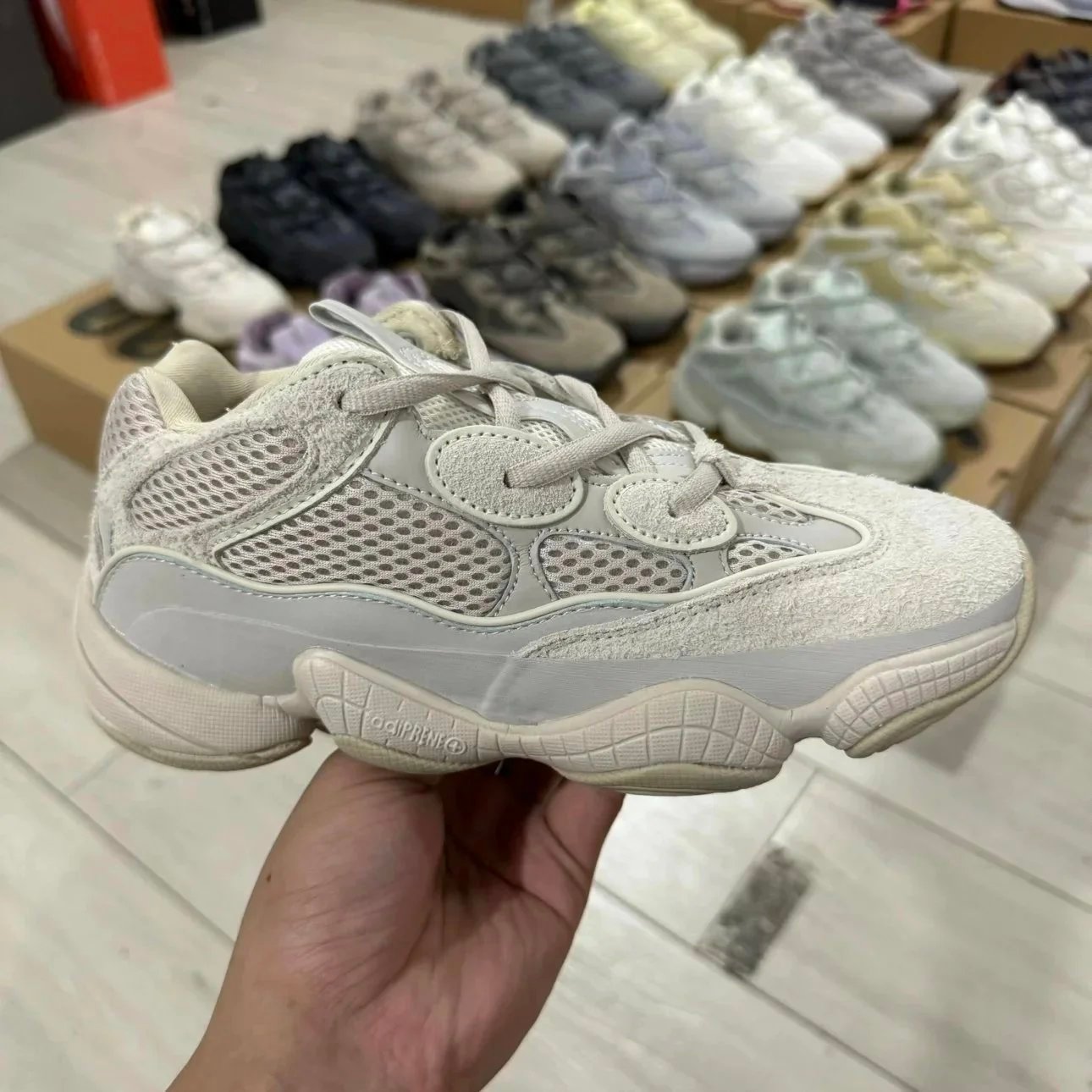 Low-Top Chunky Casual Sneakers -3