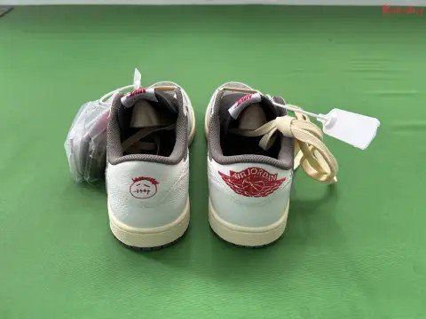 Travis Scott Air Jordan 1 Low VT Batch Collection 1 -2