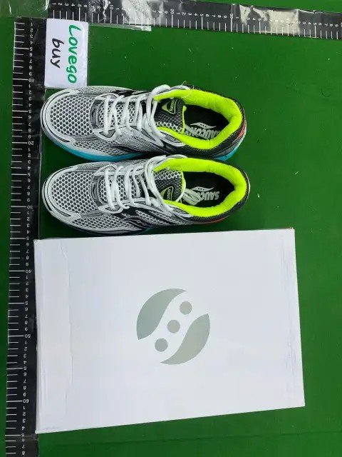 Saucony Sneakers LOL Collection -2