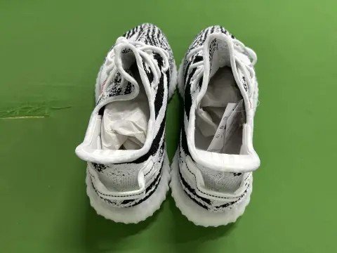 Yeezy Boost 350 Sneakers -5