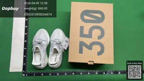 Yeezy Boost 350 Sneakers -6