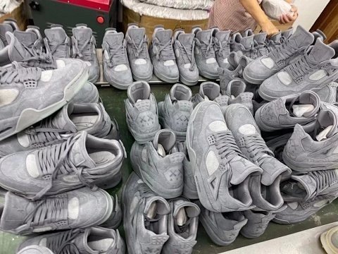 Air Jordan 4 WW1 Collection 1