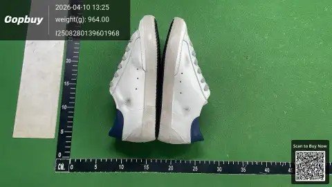 Golden Goose Low-Top Sneakers Collection -5