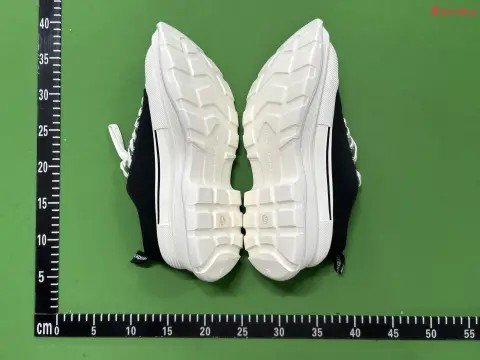 Alexander McQueen Larry PK 2.0 -3