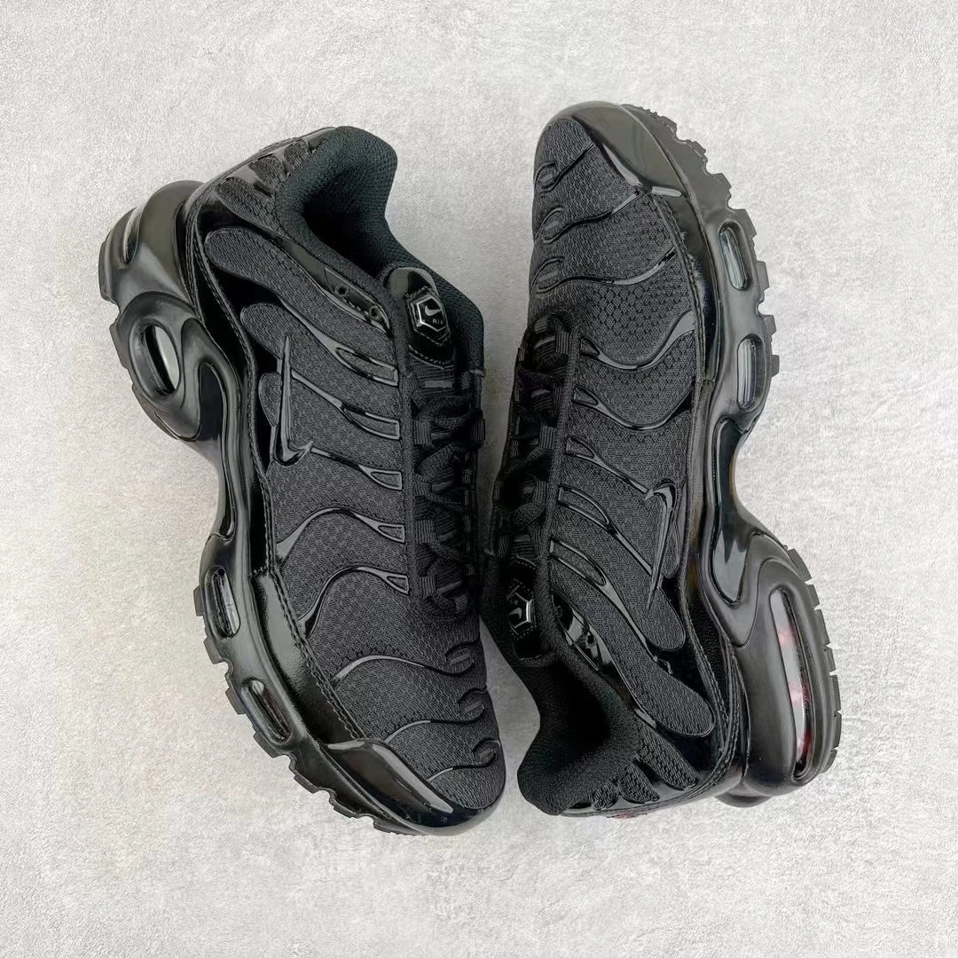 Air Max Plus TN Retro Sneakers -3