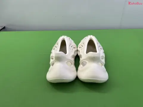Lightweight Foam Slide Sandals -4