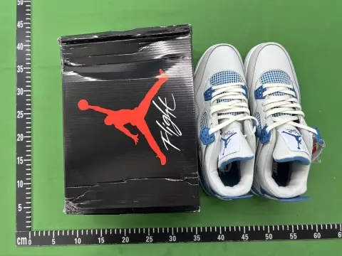 Versatile Athletic Running Shoes -3