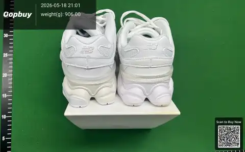 9060 Retro Running Shoes Collection -5