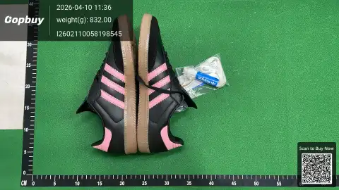 AD Retro Casual Sneakers -3