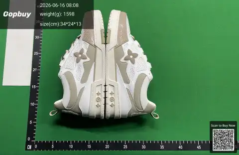 PT2 Trendy Athletic Sneakers -6