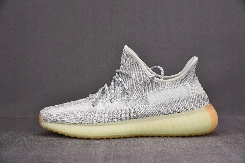 LF-12 Versatile Casual Sneaker