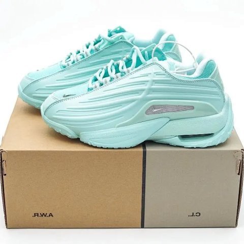 Hot Step 2 Chunky Sneakers