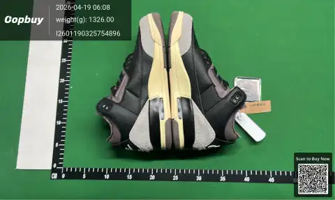 Versatile Athletic Sneakers -2
