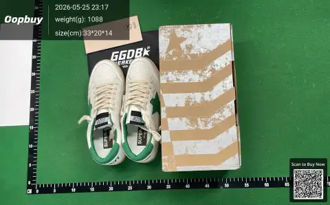 Fashion Star Distressed Sneakers -5