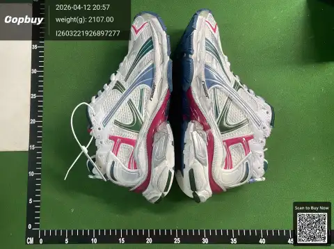 Runner 7 Distressed Chunky Sneakers -6