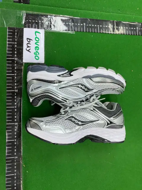 Custom Extended-Size Athletic Shoes -6