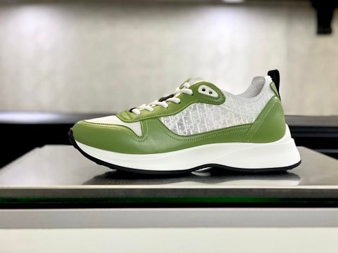TOP Fashion Casual Sneakers