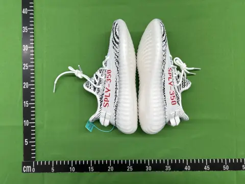 350 V2 Citrin Reflective Sneakers -2