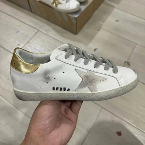 Gold Medal Retro Basketball Sn