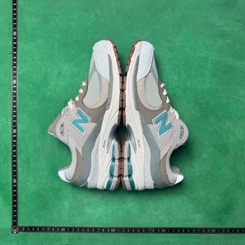 2002R Fashion Casual Sports Sh