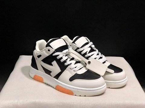 Casual Athletic Sneakers