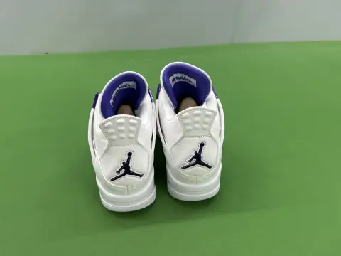 Retro 4 Basketball Shoes -3