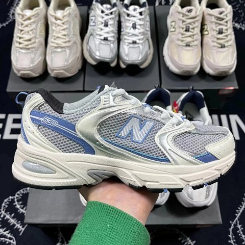 530 Platform Casual Sneakers