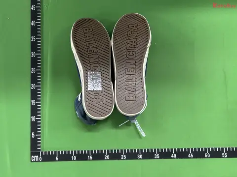 Distressed Low-Top Canvas Sneakers -6