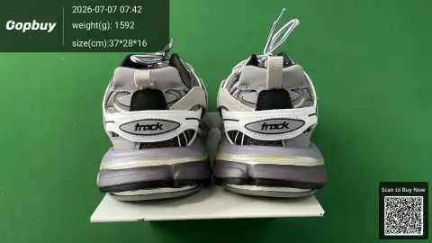 Track 3 Sneakers Collection -2