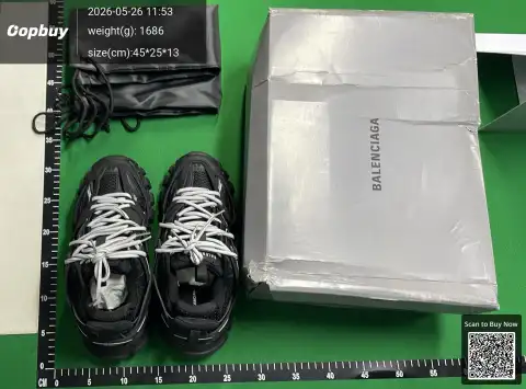 Track 3 Sneakers Collection -4