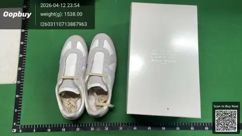 Replica Sneakers Collection -2