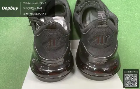 Air Max 270 Triple Black Sneakers -3