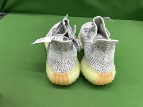 350 V2 Angel Colorway Collection -2