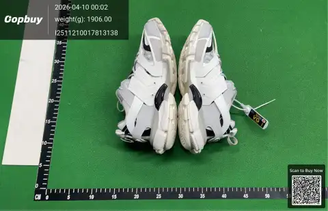 Track 2 Sneakers -4