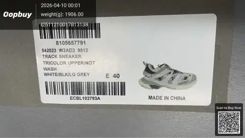 Track 2 Sneakers -2