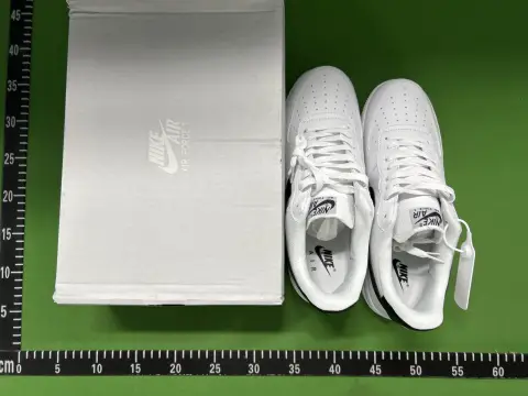 AF1 Classic White Sneakers -2
