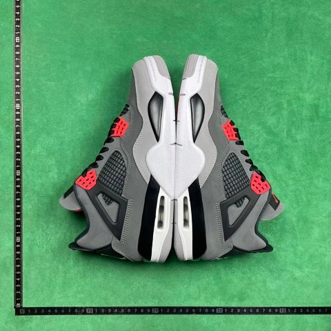 LJR 4.0 Athletic Sneakers