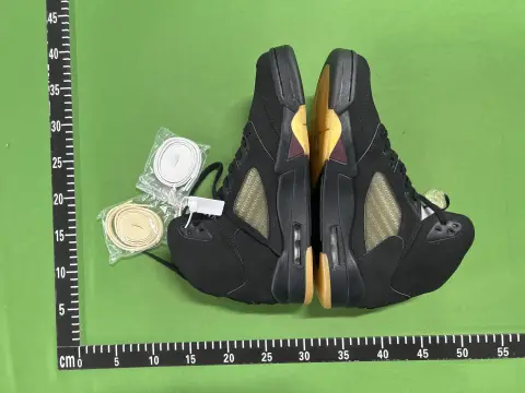 DGC Custom Casual Sneakers -4