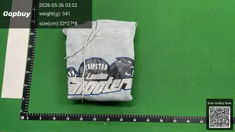 Graphic Hoodie and Sweatpants Set -6