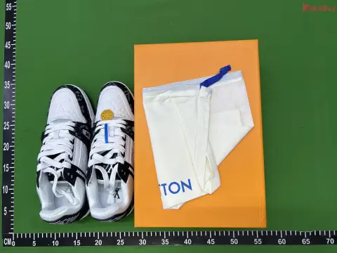 Premium Fashion Casual Sneakers -5